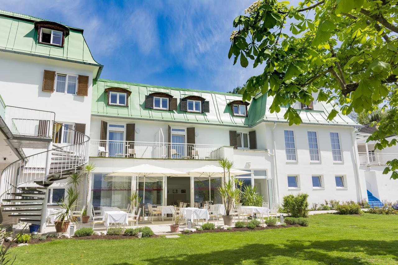 Strandhotel Kaerntnerhof Перчах-ам-Вертерзе Екстер'єр фото